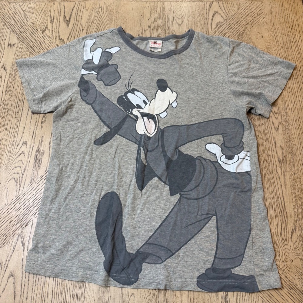 VTG Disney Store Men's Size Small Gray Brown Goofy T Shirt Graphic Tee Vintage